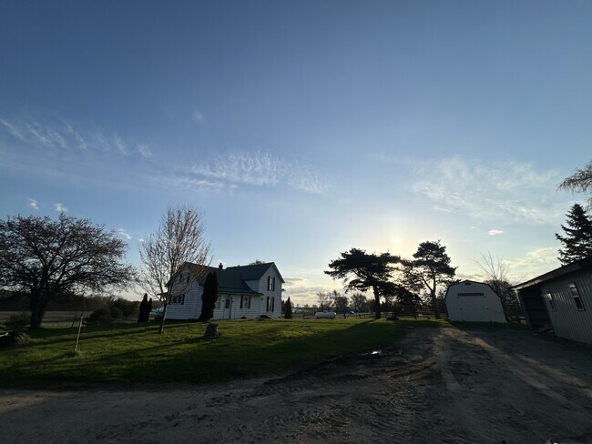 Foto del edificio - 6640 E Carson City Rd