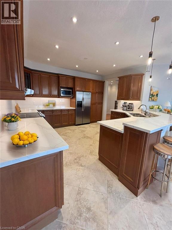 Building Photo - 93 Tremaine Dr