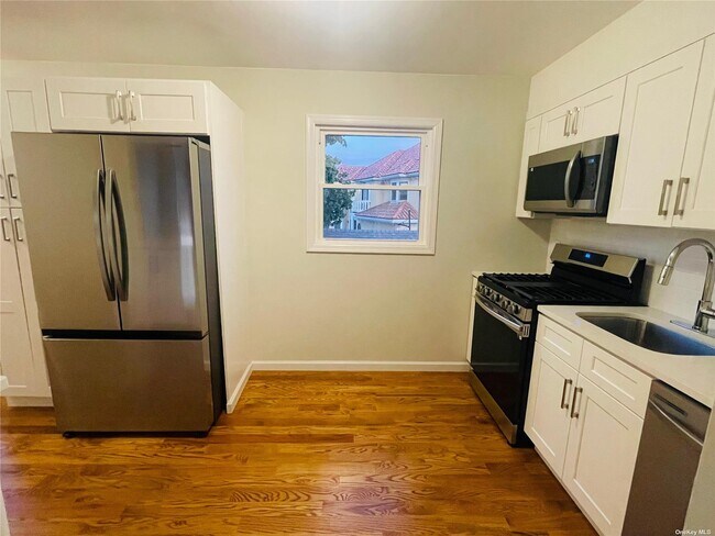 Building Photo - 261 Rockaway Pkwy