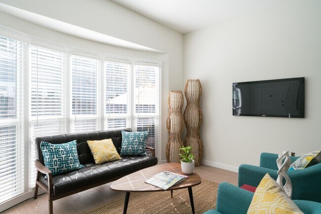 Foto del interior - 320-326 N New Hampshire Ave