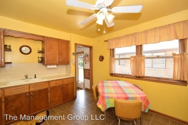 Foto del edificio - 3312 N 94th St
