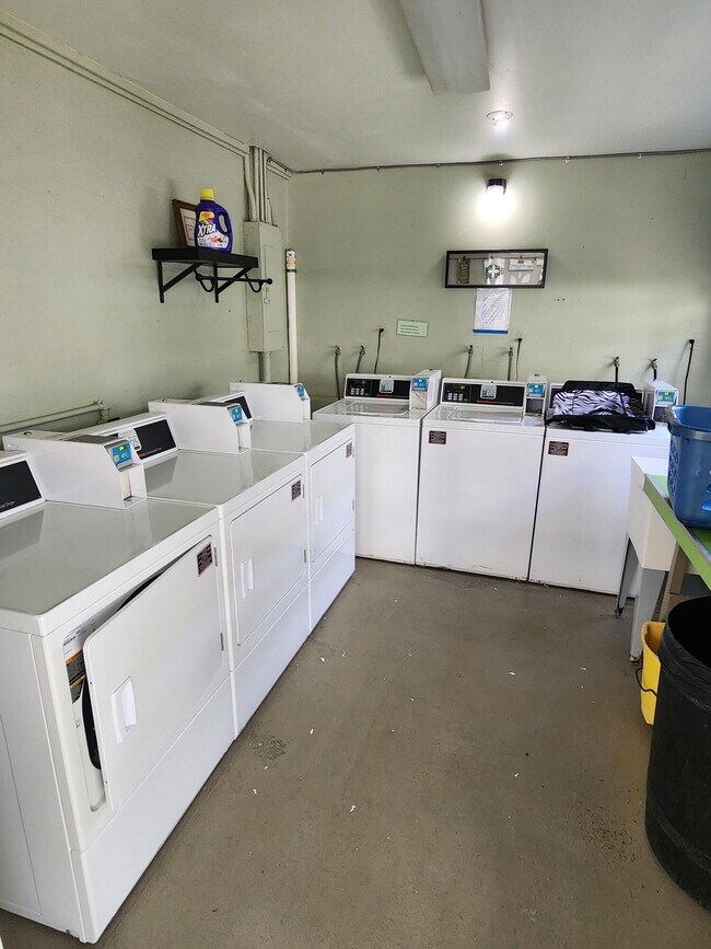 Building Photo - 5600 N Banana River Blvd