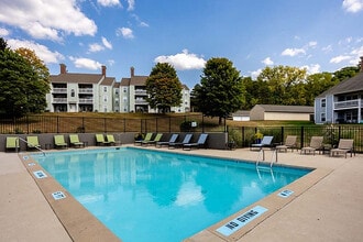 Aspen Lakes Apartments Pool - Aspen Lakes