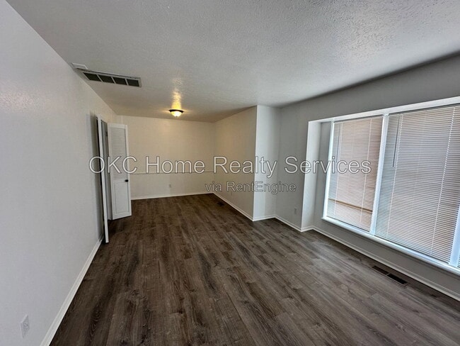 Photo - 1428 Southwest 72nd Street House