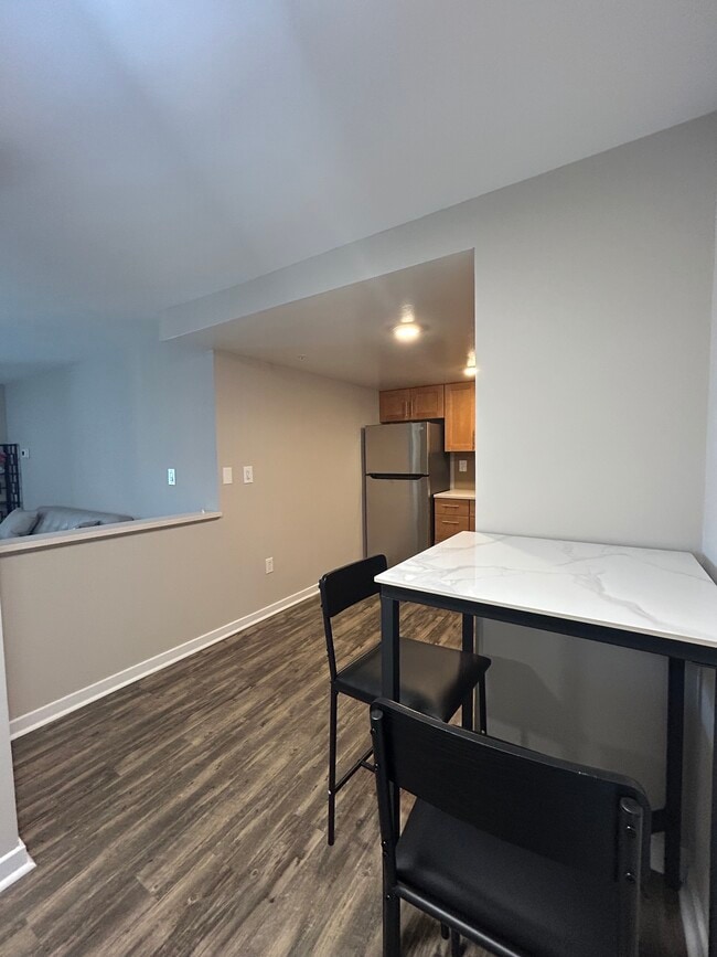 Building Photo - THE FAIRVIEW