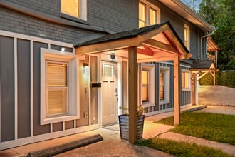 Building Photo - 26 Hanover St