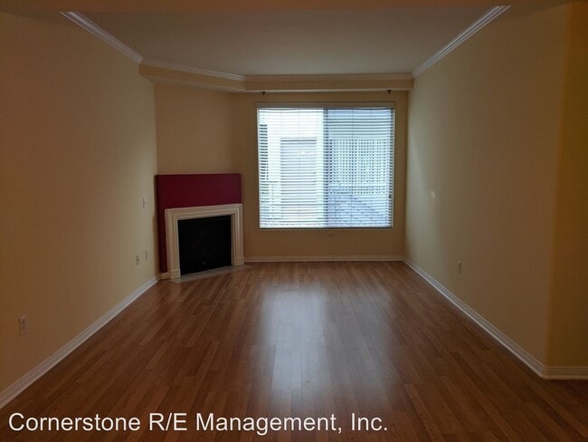 Building Photo - 4647 Coldwater Canyon Ave