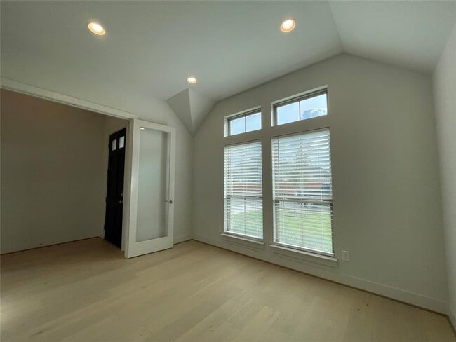 Building Photo - 149 Night Bloom Path