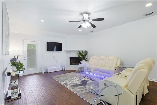 Foto del edificio - 1507 River Hill Dr