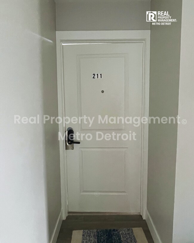 Foto del edificio - 22148 Dante St