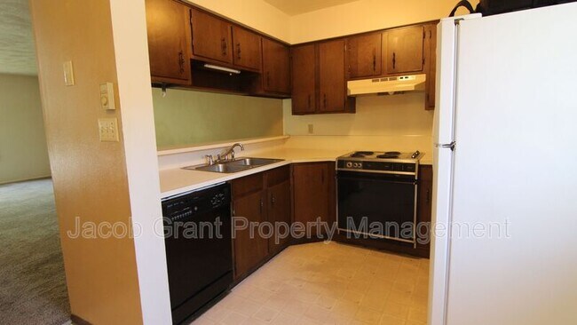 Foto del edificio - 693 N Fanning Ave