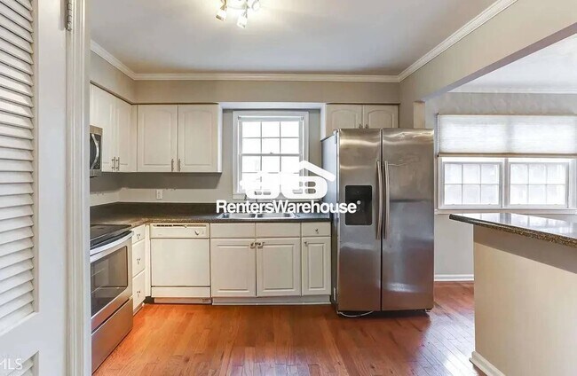 Foto del edificio - 6520 Roswell Rd