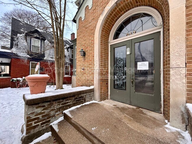 Foto del edificio - 317 Prospect Ave NE