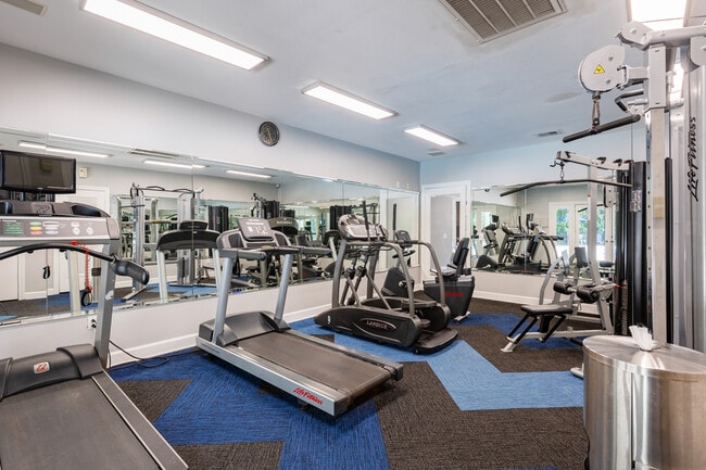 Sala de fitness - Wellington Farms Apartment Homes
