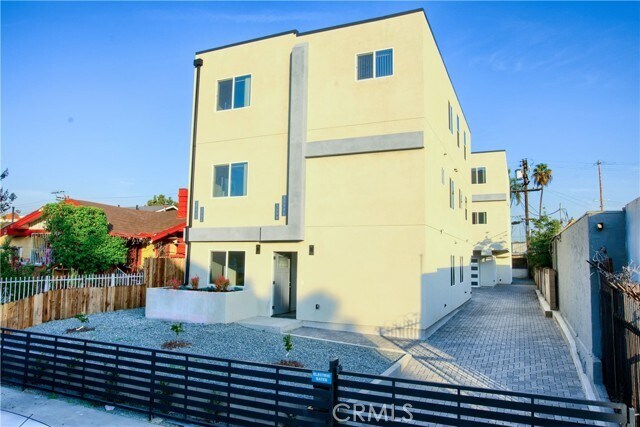 Building Photo - 3994 La Salle Ave