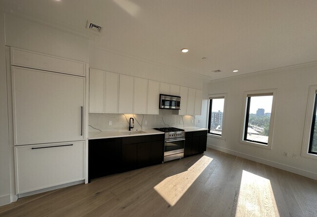 Building Photo - 56 Leo M Birmingham Pky