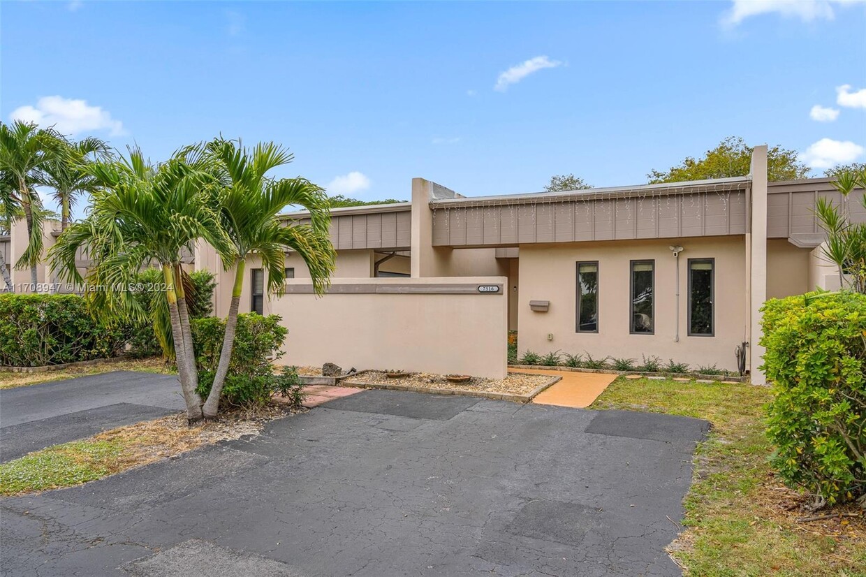 Foto principal - 7516 SW 104th Pl