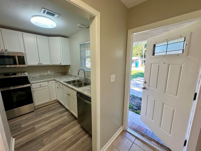 Foto del edificio - 6307 Jack St