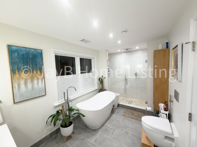 Foto del edificio - 3169 Cloverhurst Dr