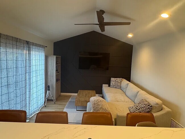 Foto del edificio - 504 Malbec Ct