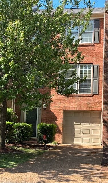 Photo - 742 Huffine Manor Cir (Franklin, TN)