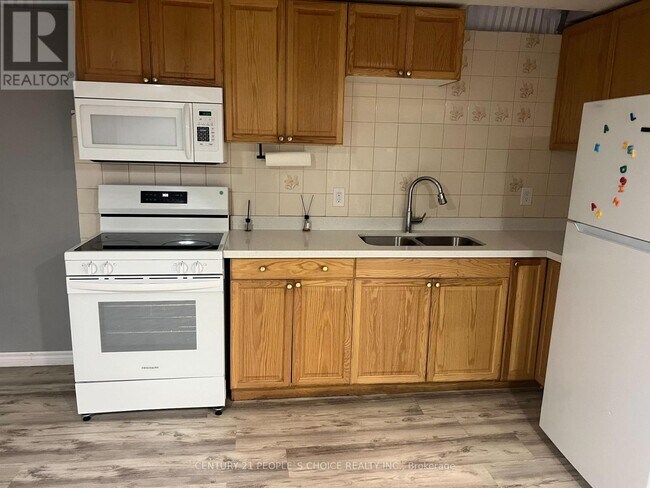 Building Photo - 80 Atkins Cir