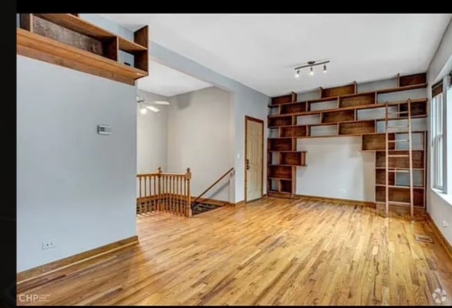 Building Photo - 1349 N Washtenaw Ave