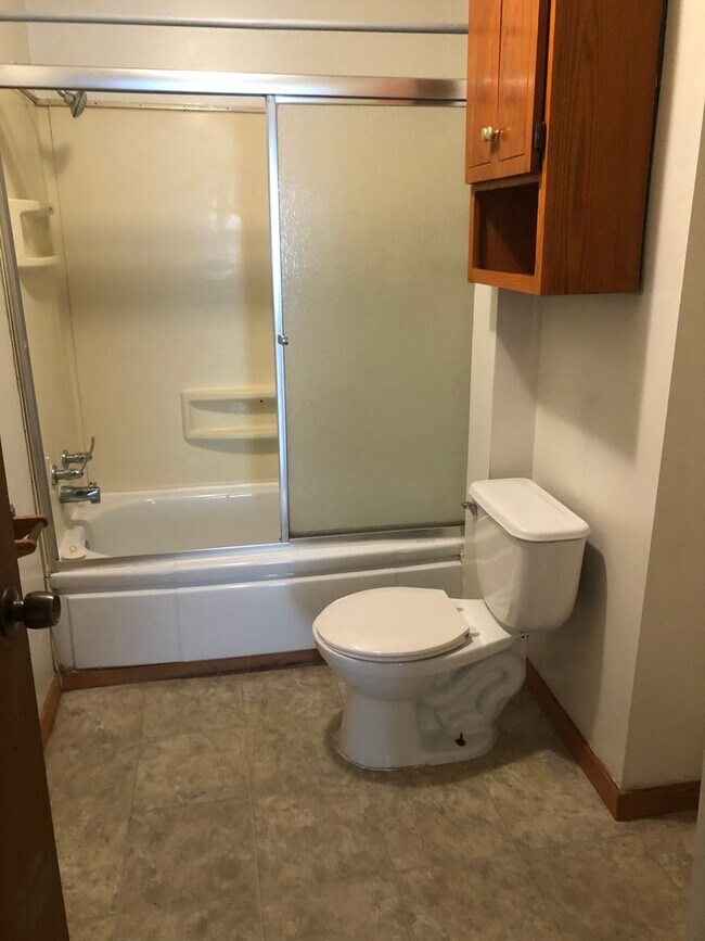 Foto del edificio - 1017 W 11th St