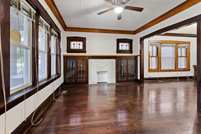 Foto del edificio - 7424 S Blackstone Ave