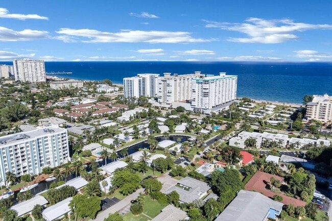 Building Photo - 3218 SE 1st St