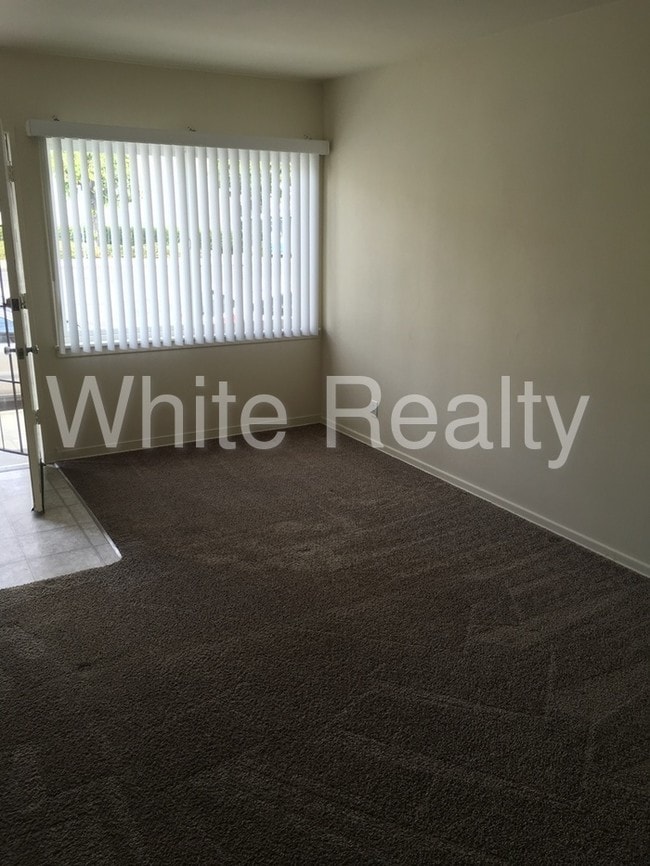 Building Photo - 4758 E Atherton St