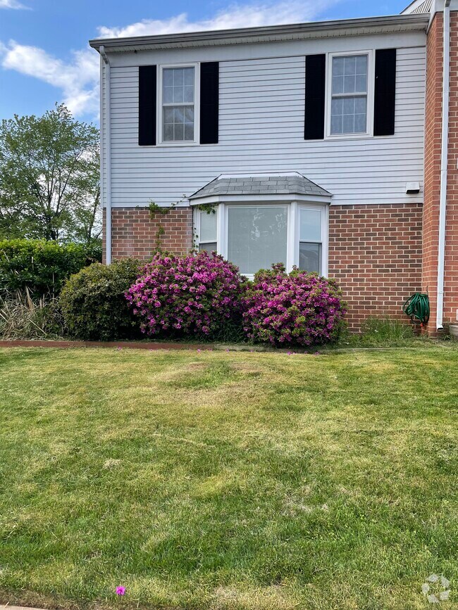 Villa Ridge Condominiums Houses for Rent Gaithersburg, MD 1 Homes