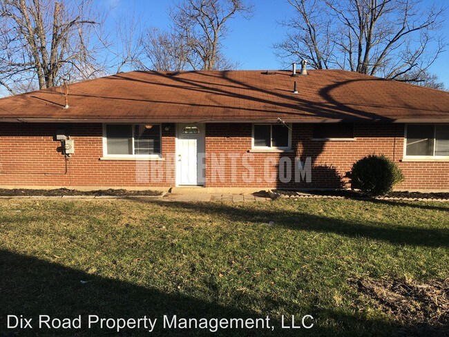 Building Photo - 206 Ironwood Dr