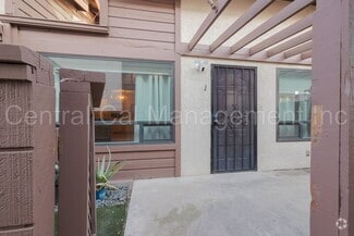 Building Photo - 2316 Gosford Rd