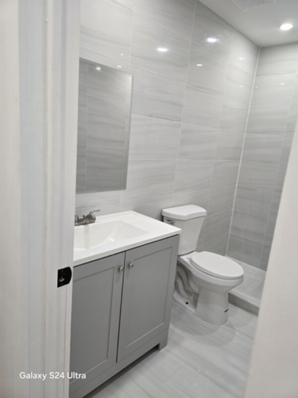 Foto del edificio - 2174 NE 170th St