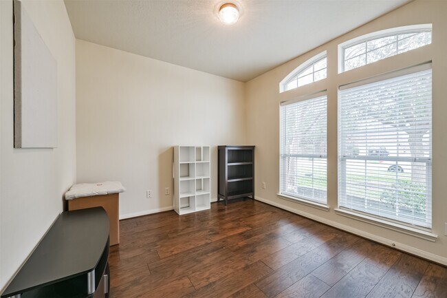 Foto del edificio - 4822 Chase Stone Dr