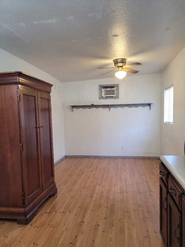 Building Photo - 4202 E Darrel Rd