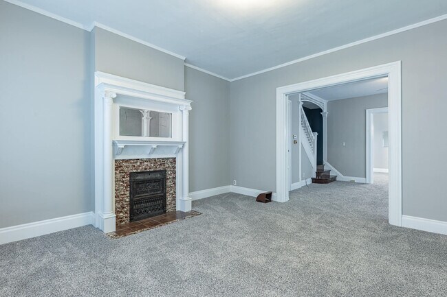 Building Photo - 554 Wyoming St