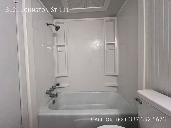 Foto del edificio - 3121 Johnston St