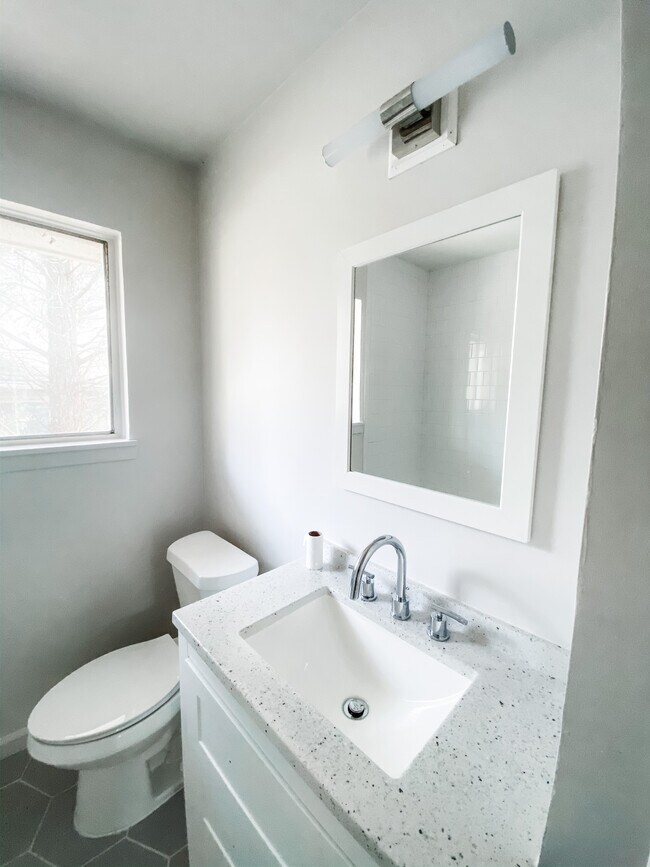 Foto del edificio - 536 81st St S