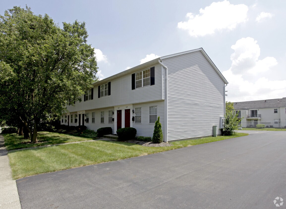 12611269 Weybridge Rd, Columbus, OH 43220 Apartments in Columbus, OH