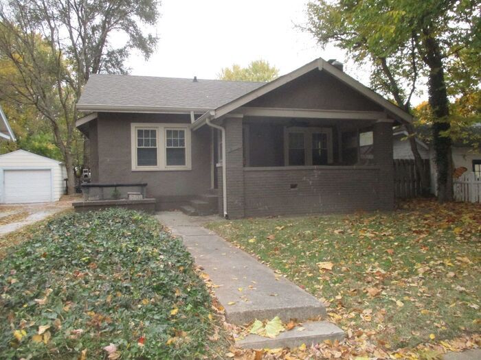Primary Photo - Charming Broad Ripple Bungalow