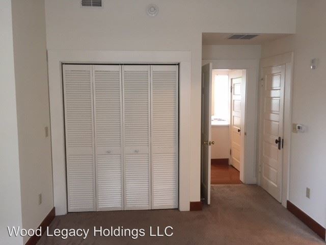 Foto del edificio - 226 Buttles Ave