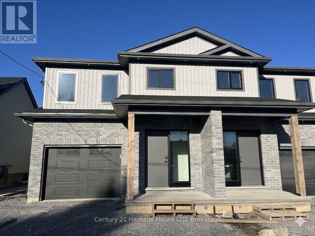 Photo du bâtiment - 24A VALLEY ROAD