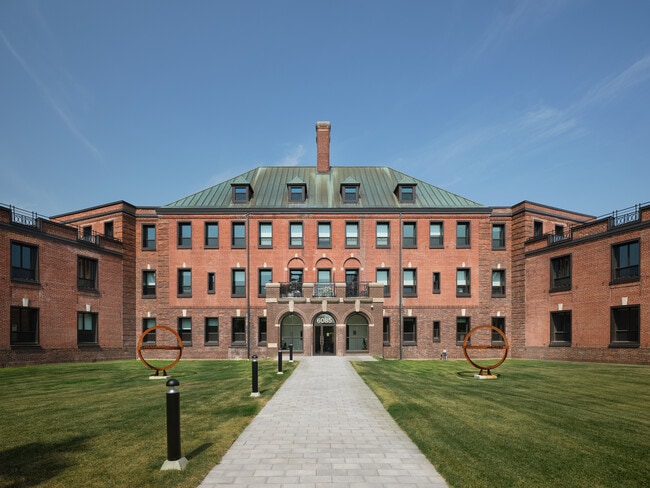 Photo du bâtiment - Mellem Grace Dart