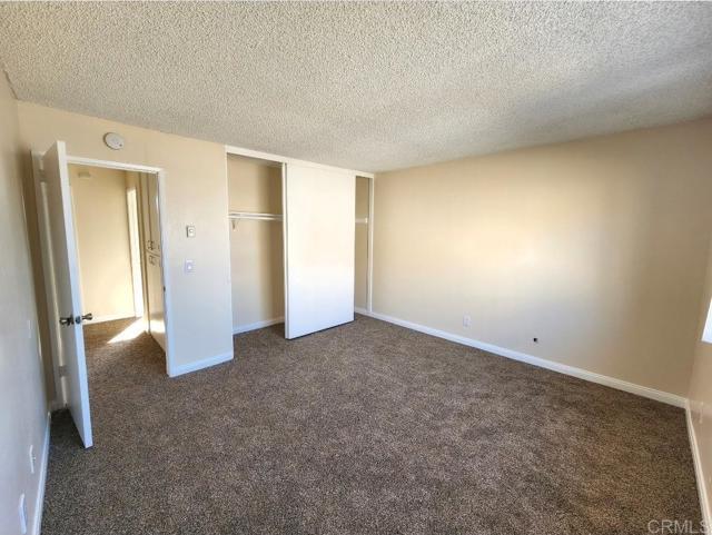 Foto del edificio - 3044 E 16th St