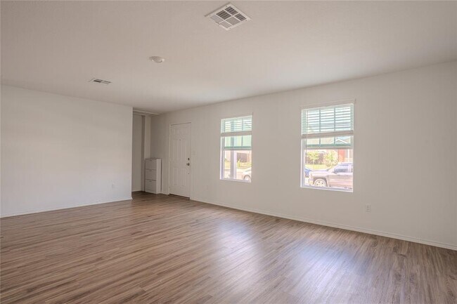 Foto del edificio - 14005 Mussel Rn