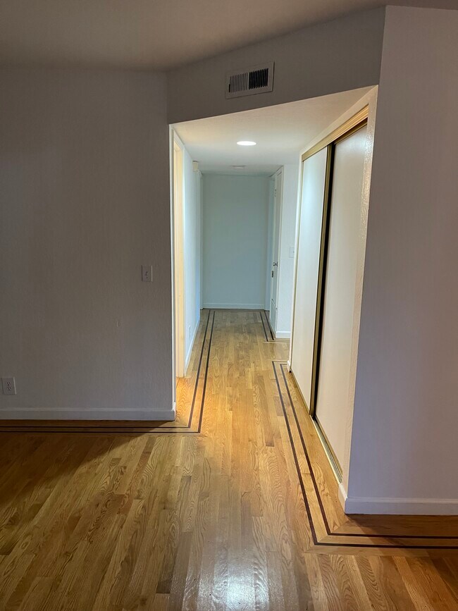 1224 Sir Francis Drake Blvd Unit 1224, San Anselmo, CA 94960 1224 Sir