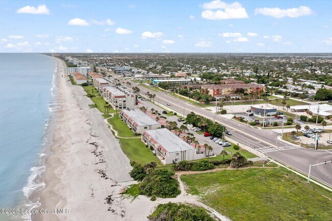 Building Photo - 109 Jimmy Buffett Mem Hwy