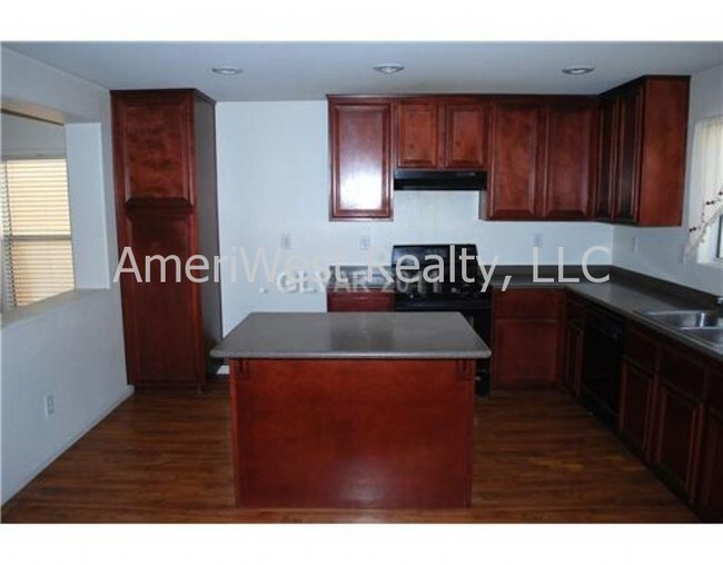 Building Photo - 8324 Bismark Sapphire St